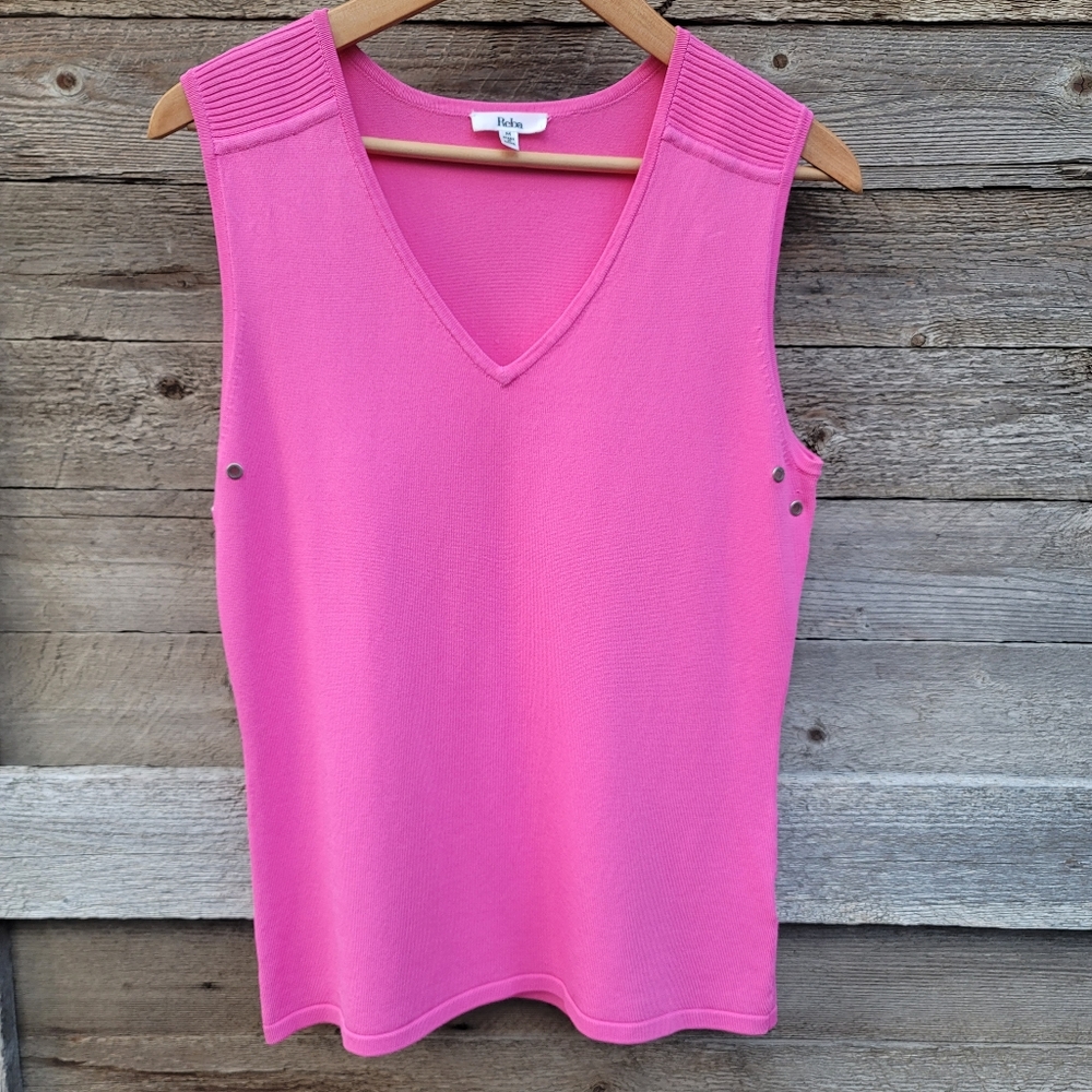 Reba Raspberry Sleeveless Vneck